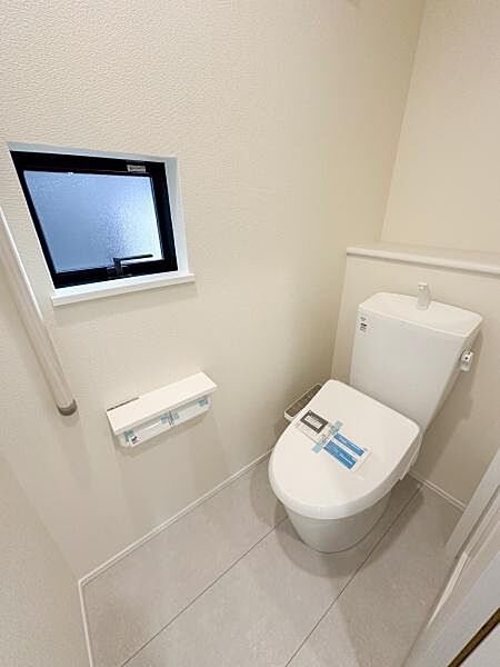 トイレを拡大表示