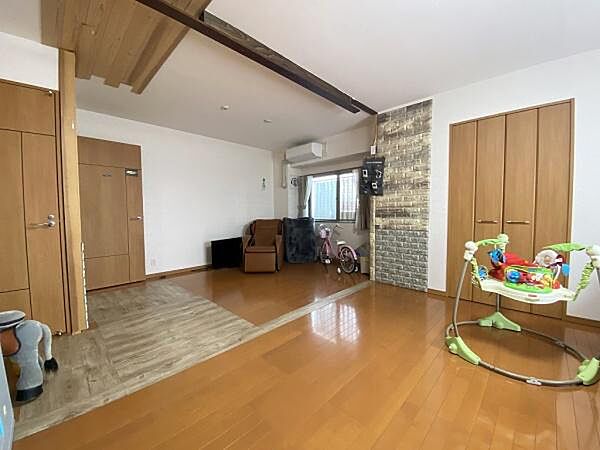 apartment 東京都羽村市神明台３丁目
地図を見る