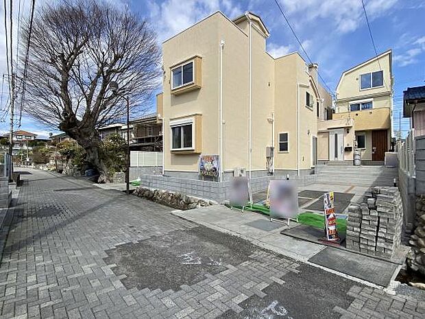 前面道路含む現地の様子です。