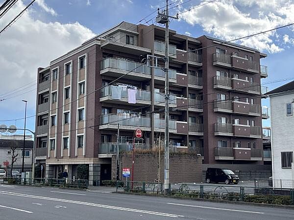 apartment 東京都青梅市野上町４丁目
地図を見る