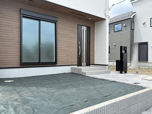お庭スペースがあります。