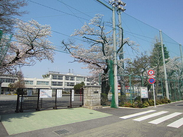 福生市立福生第四小学校まで757m