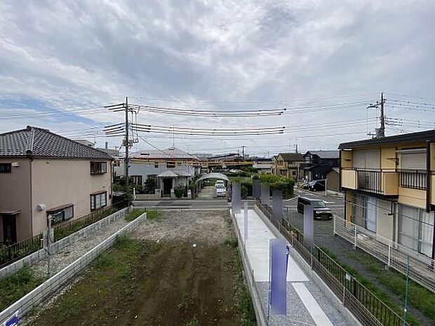 現地バルコニーからの眺望。