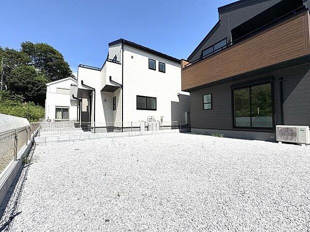 陽当たりが心地よいお庭。