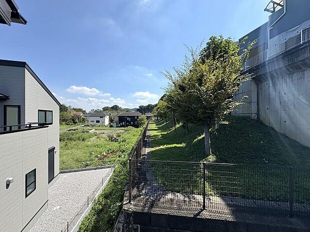 緑の多い住環境。