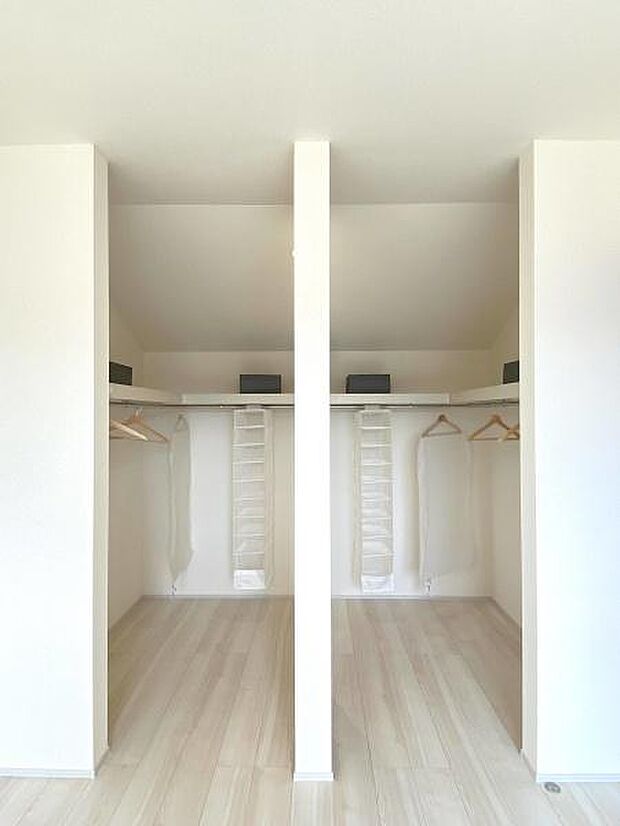 7.5帖洋室内ウォークインクローゼット