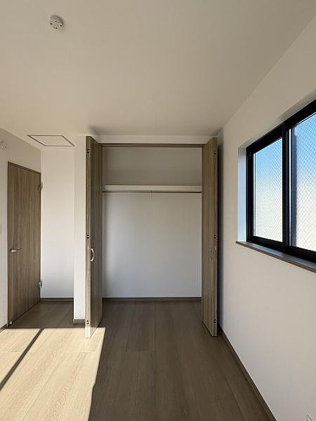 洋室内収納の様子です。