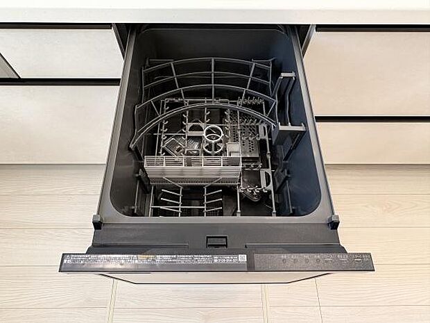 時短&節水に便利な食洗器つき。