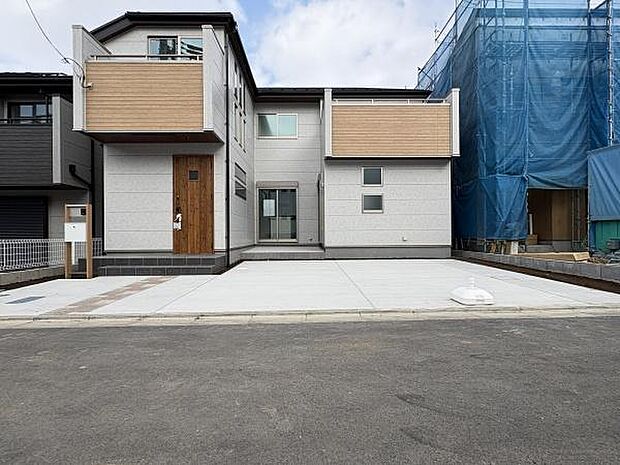 車の出し入れしやすい前面道路