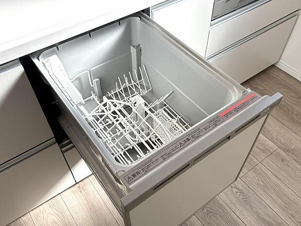 時短&節水に便利な食洗器付。