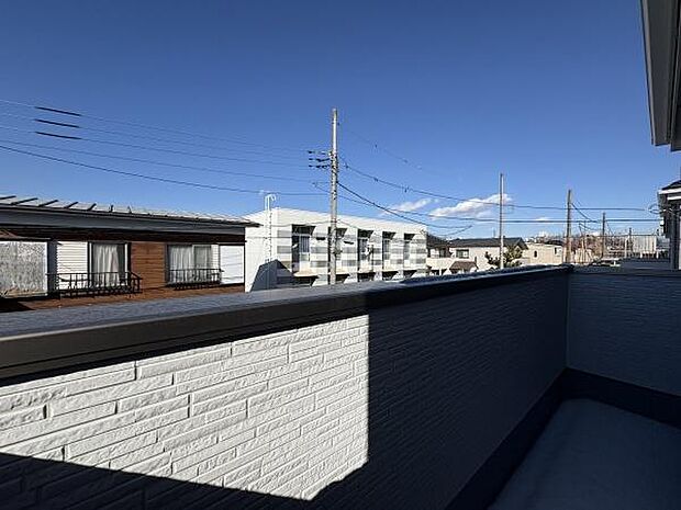 現地バルコニーからの眺望。