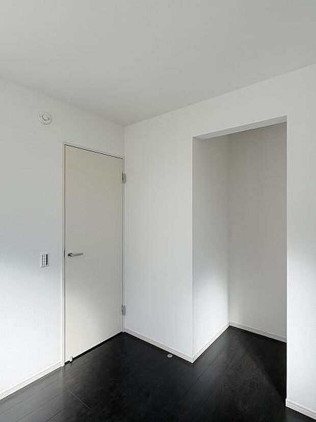 4.5帖洋室内収納スペース