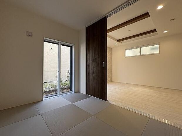 4.37帖和室の様子です。