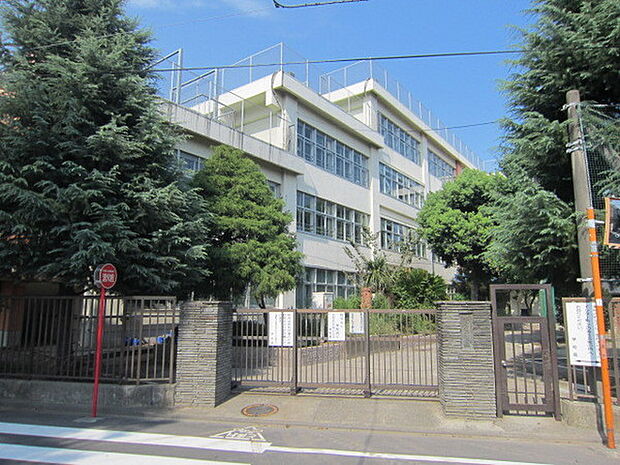 福生市立福生第六小学校まで479m