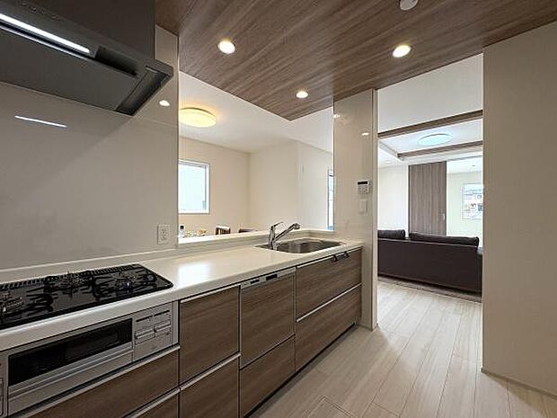 収納豊富な使いやすいキッチンです。