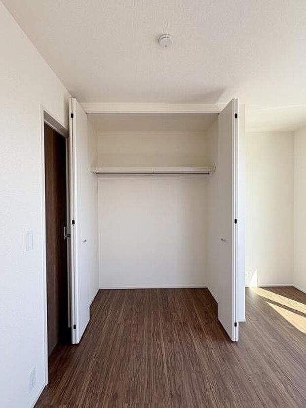 7.5帖洋室内クローゼット