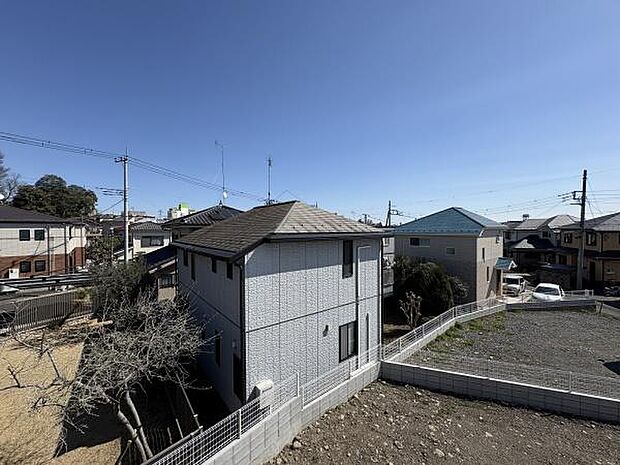 現地バルコニーからの眺望。