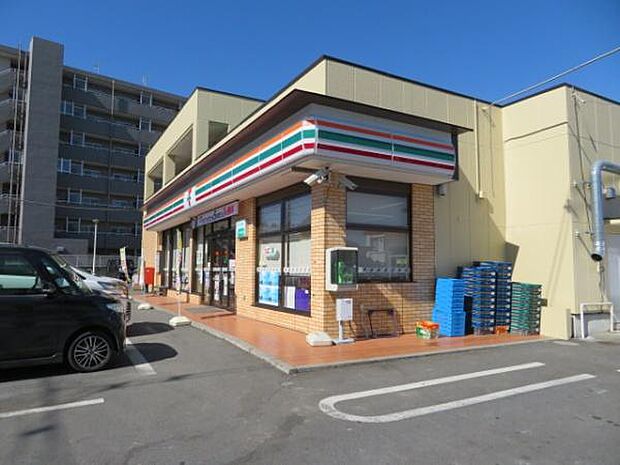 セブンイレブン長淵店まで406m