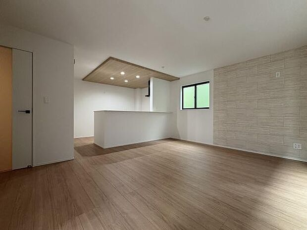 居心地のよいリビング。16.25帖