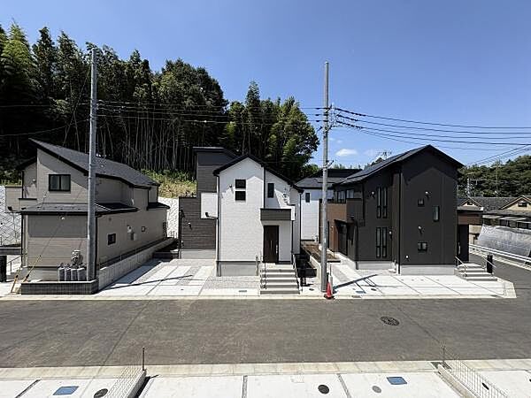 現地バルコニーからの眺望。