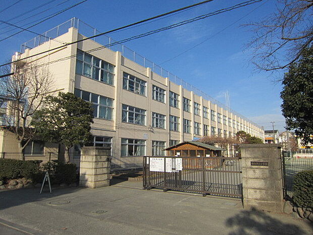 福生市立福生第三小学校まで662m