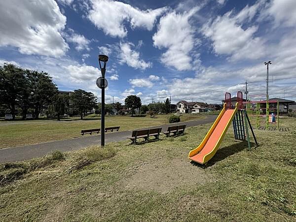 秋留野公園まで347m