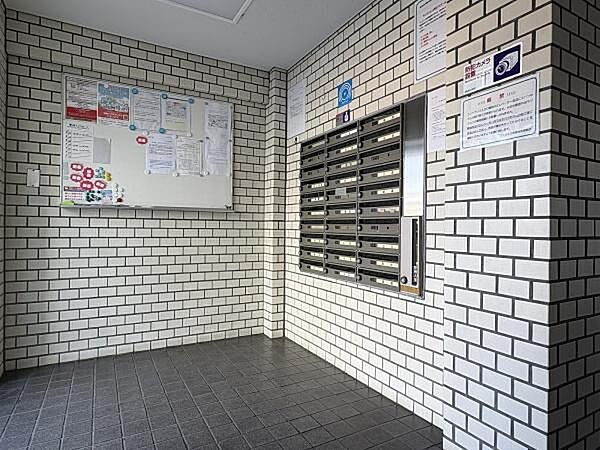 集合ポストコーナー周辺の様子