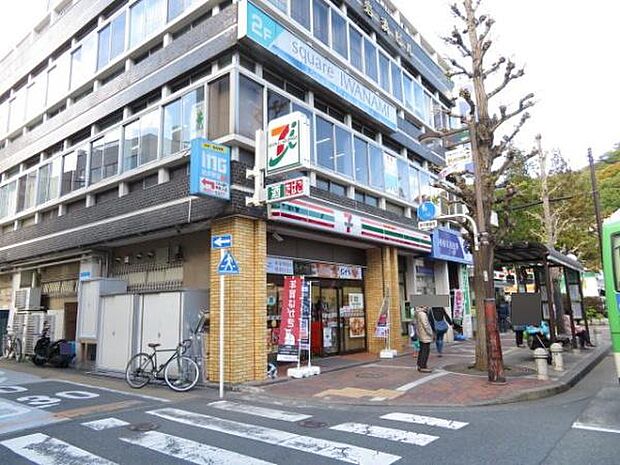 セブンイレブン青梅駅前店まで1190m