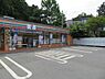 周辺：セブンイレブン日の出西平井店まで899m