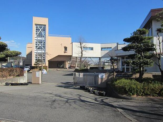 青梅市立今井小学校まで917m