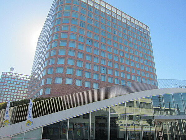 福生市役所まで327m