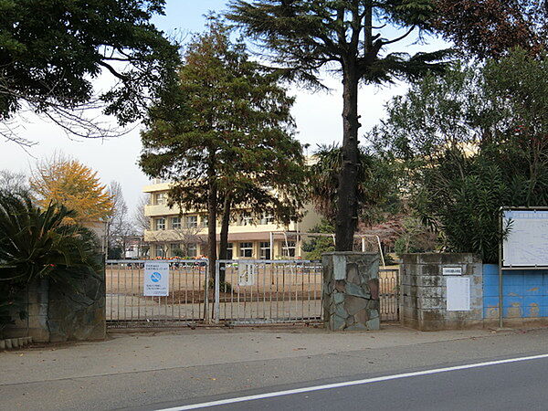千葉市立園生小学校まで1570m
