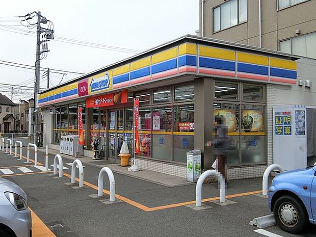 ミニストップ千葉末広3丁目店まで438m