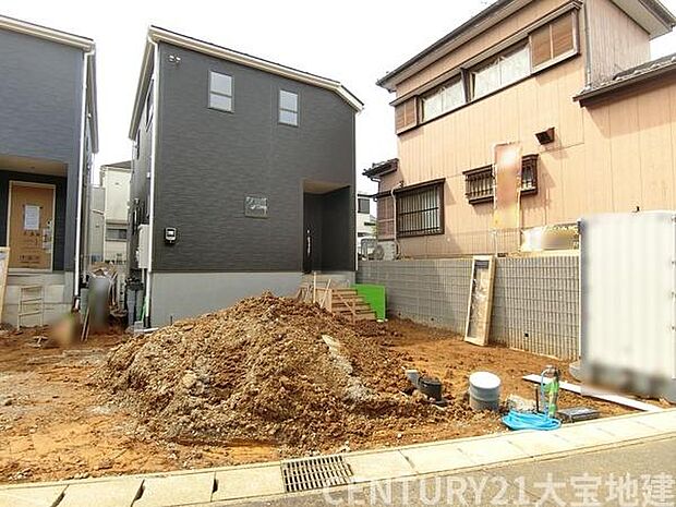 カースペース並列2台分です