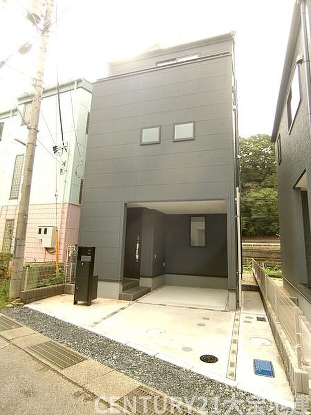 コンビニまで徒歩5分です