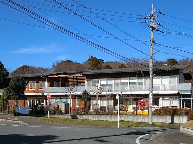 ゆうゆう保育園まで1120m