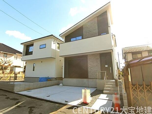 小学校まで徒歩5分です