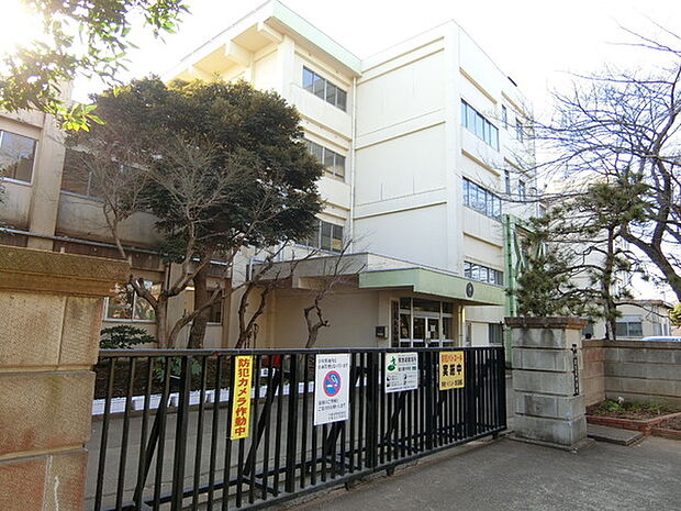 千葉市立星久喜中学校まで1400m