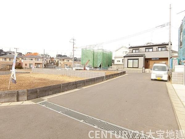 ■東側　幅員6ｍに接道