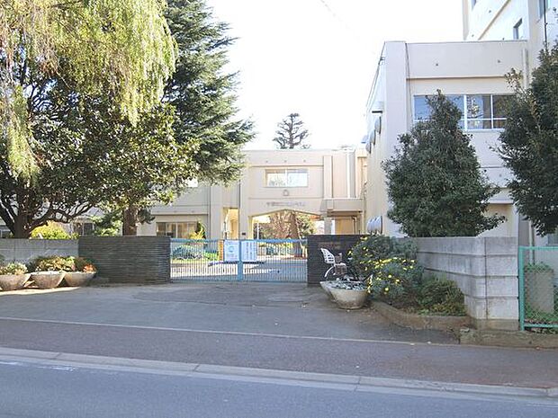 千葉市立大森小学校まで1135m