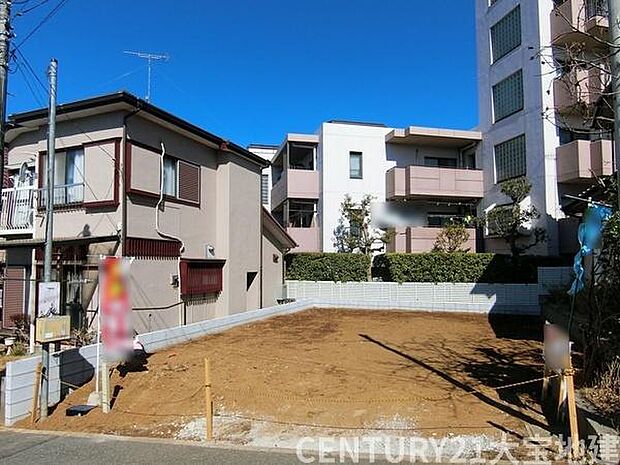 南側道路で陽当り良好です