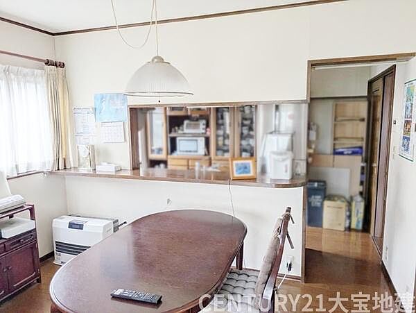 ■明るいダイニング※家具・家電・備品はイメージです