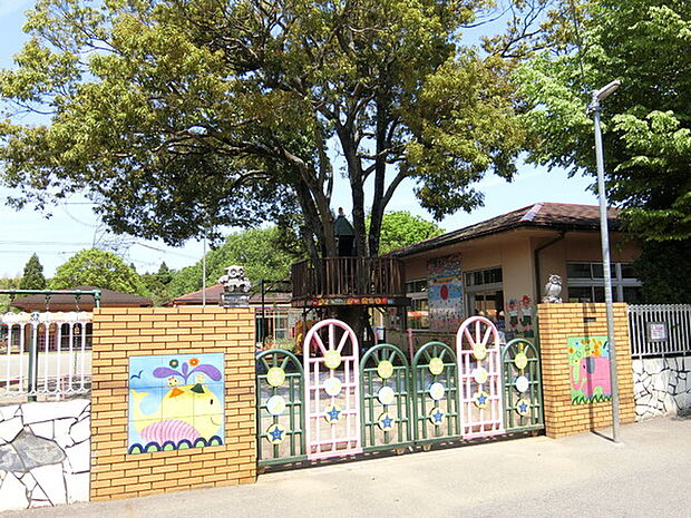 やまびこ幼稚園まで124m