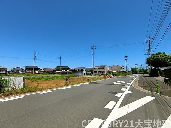 幅員約6.6ｍ道路に接道しています