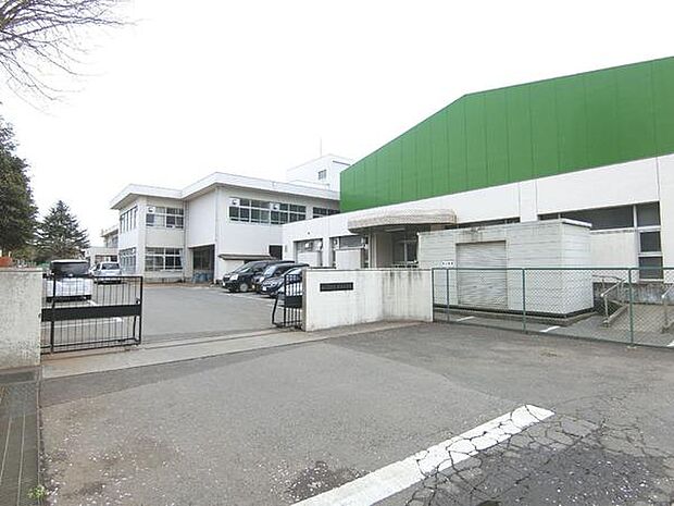 四街道市立大日小学校まで960m