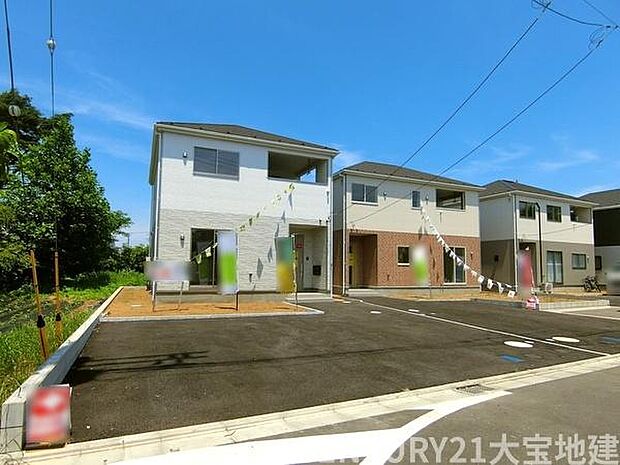 お買い物や通学など便利なエリアです