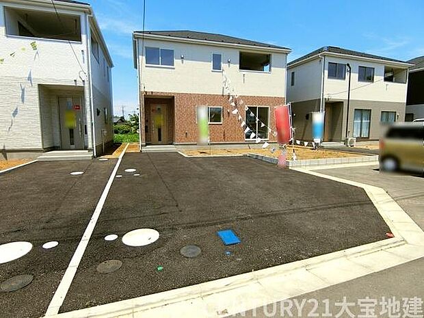お買い物や通学など便利なエリアです