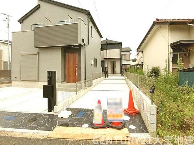 幹線道路に近くお車の利便性も良いエリア