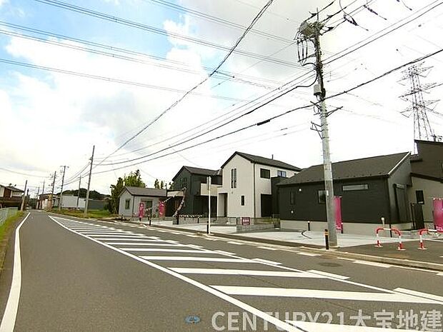 幅員約9m道路に接道しています