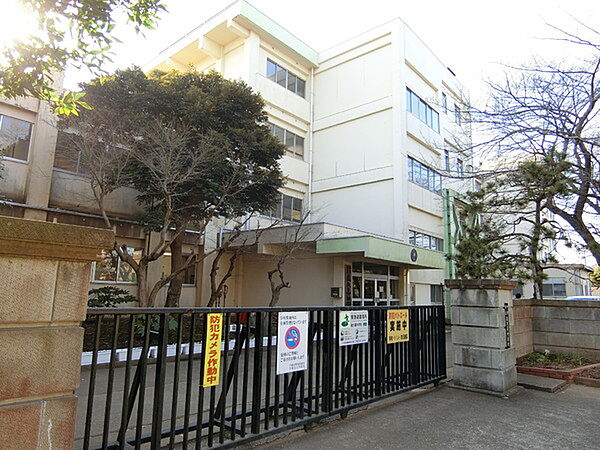 千葉市立星久喜中学校まで1700m